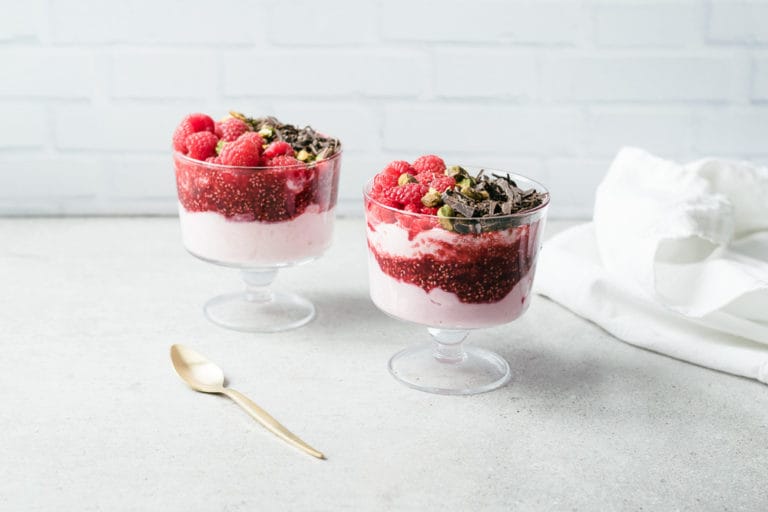 coupe-yogourt-framboise-pistache-2