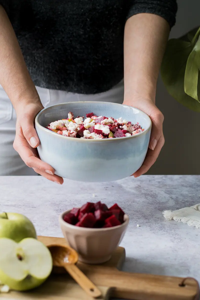 Salade de betteraves, pommes et fromage de chèvre