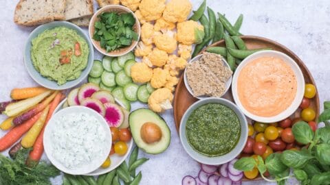 tzatziki et autres trempettes maison comme guacamole pesto et trempette aux poivron
