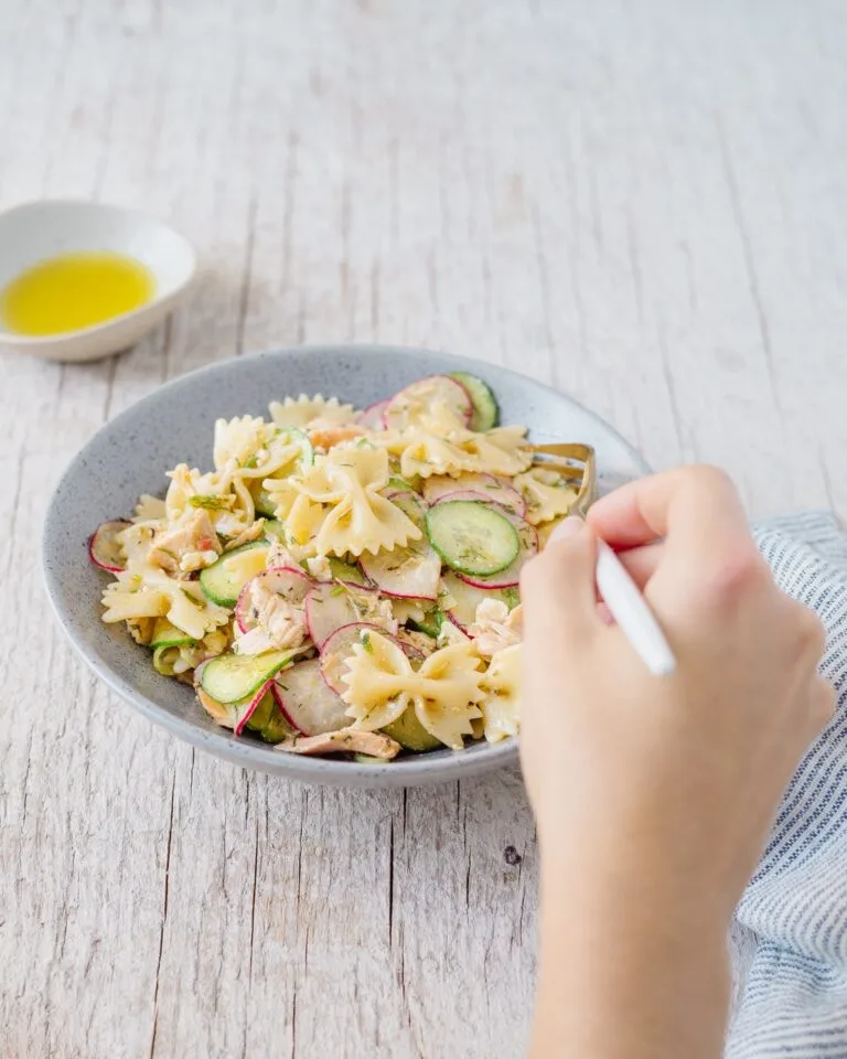 saumon_salade pâtes aneth HR Grande