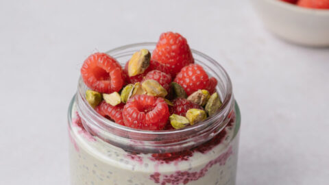 gruau préparé la veille overnight oat matcha framboises