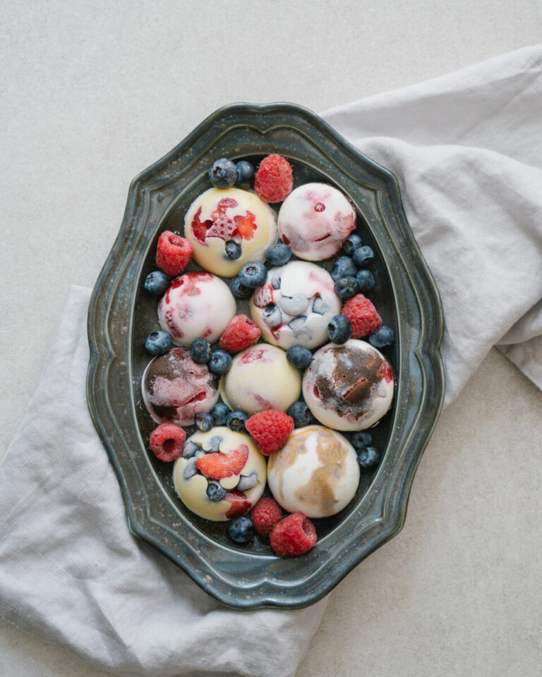 bouchees glacees yogourt petits fruits chocolat recette simple d'été