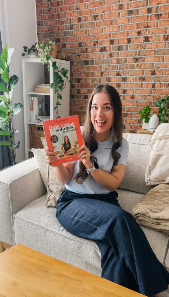 Marie-Eve Caplette et son livre Bols repas et salades gourmandes